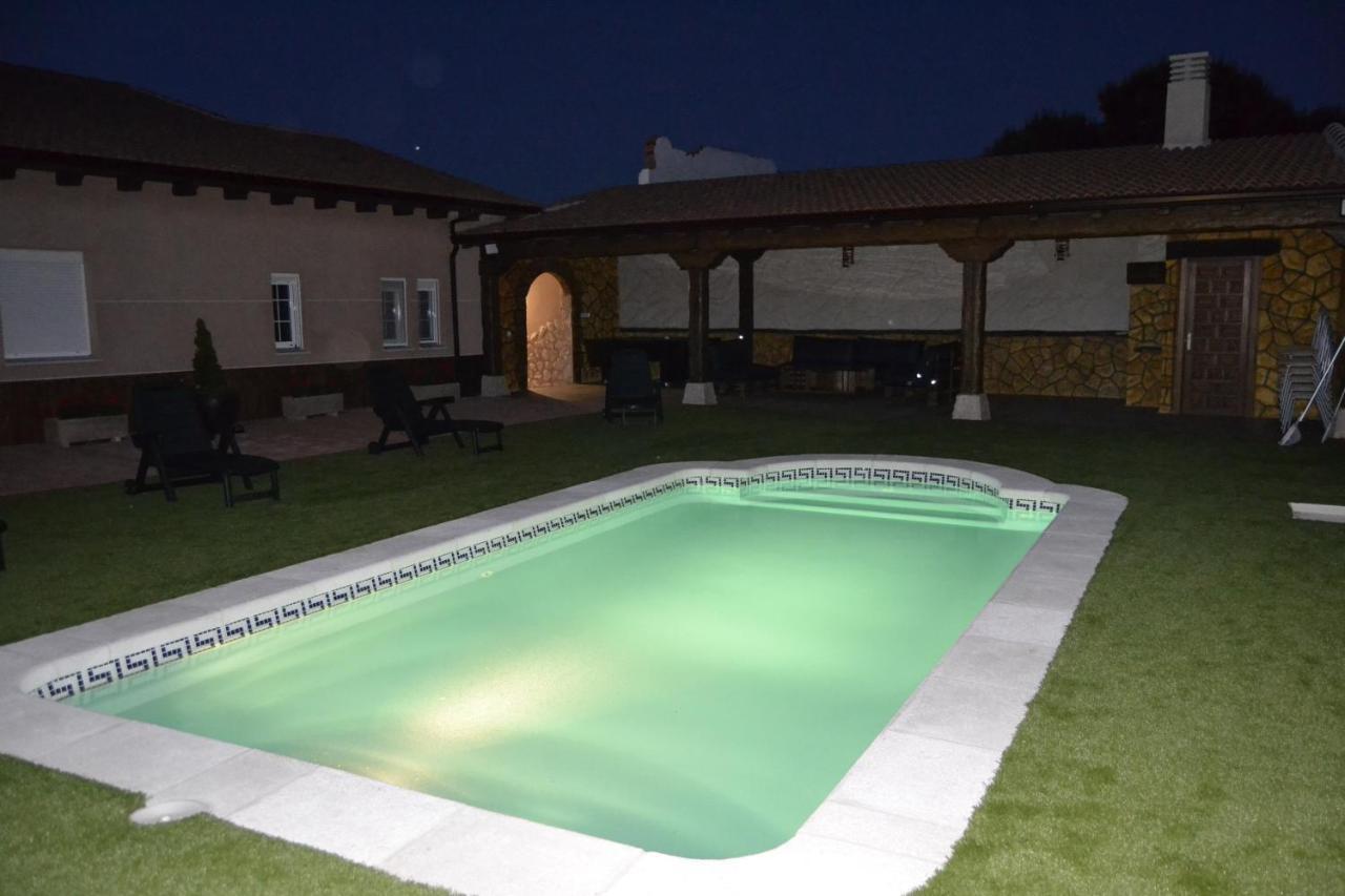 El Capricho De Los Carrascos Juarros de Voltoya Dış mekan fotoğraf