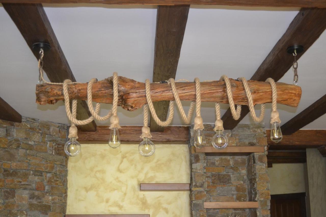 El Capricho De Los Carrascos Juarros de Voltoya Dış mekan fotoğraf